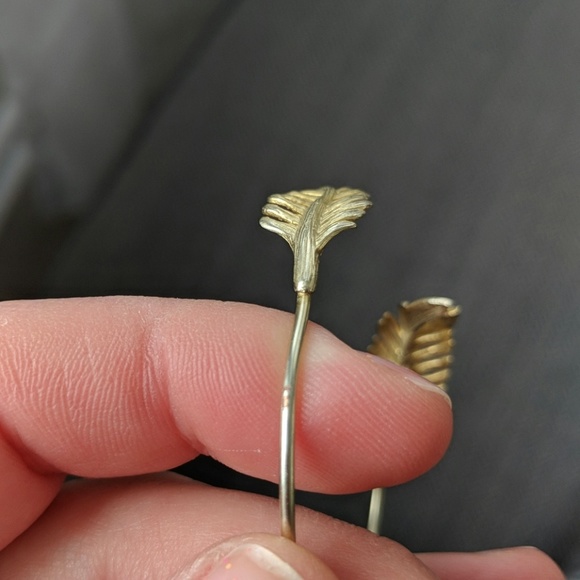 Feather gold adjustable bracelet - Picture 4 of 4